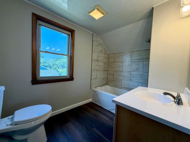 5701 Humboldt Avenue N, Brooklyn Center, MN 55430