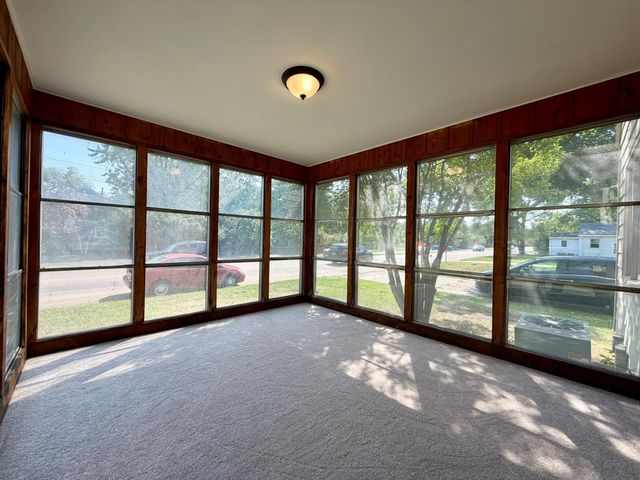 5701 Humboldt Avenue N, Brooklyn Center, MN 55430