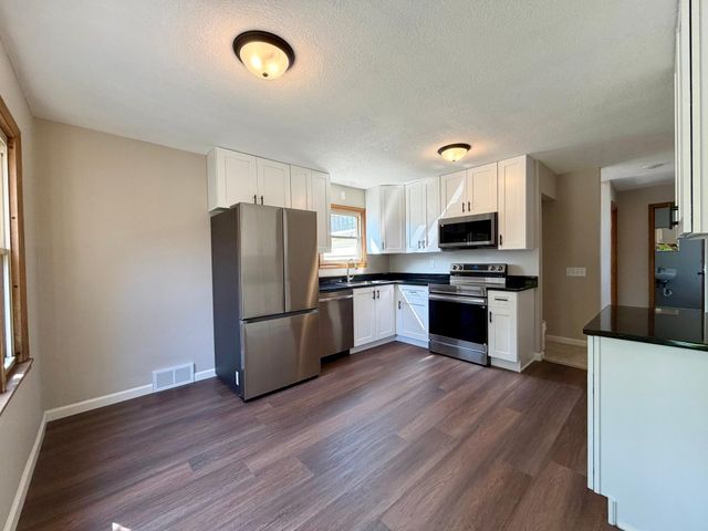 5701 Humboldt Avenue N, Brooklyn Center, MN 55430