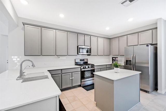 2445 Whisper Forest Drive, Katy, TX 77493