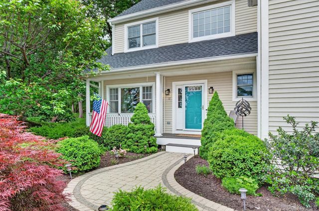 12 Newton Court, Croton-on-hudson, NY 10520