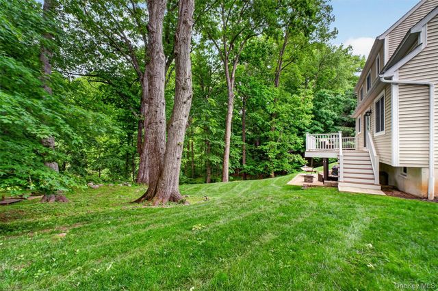 12 Newton Court, Croton-on-hudson, NY 10520