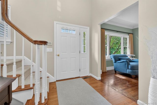 12 Newton Court, Croton-on-hudson, NY 10520