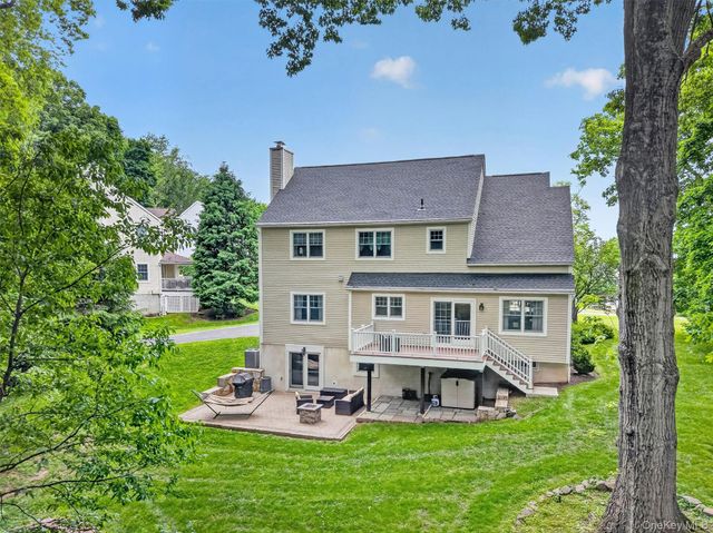 12 Newton Court, Croton-on-hudson, NY 10520