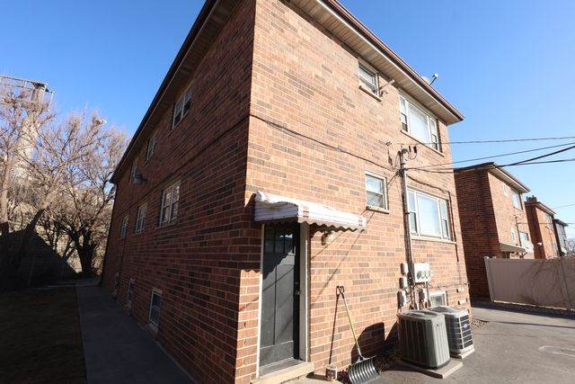 9823 Linn Avenue 1, Schiller Park, IL 60176