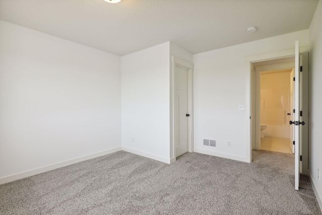 6534 157th Street, Savage, MN 55378