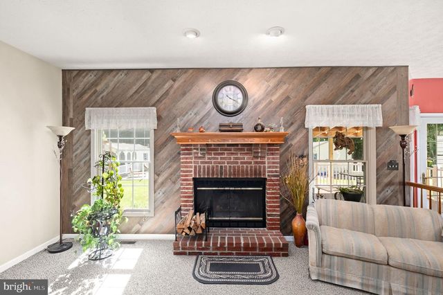 32 HAMILTON, Elkton, MD 21921