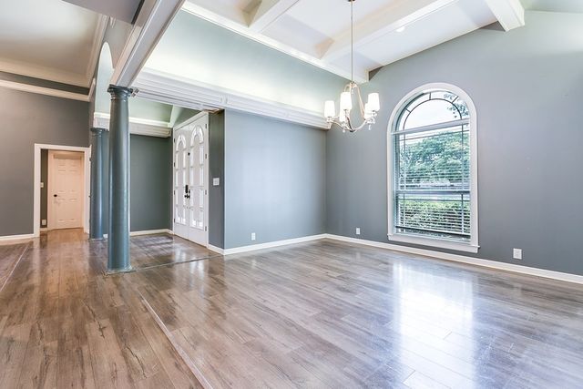 1001 Avondale Avenue, San Angelo, TX 76901