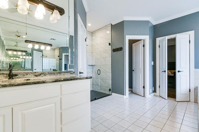 1001 Avondale Avenue, San Angelo, TX 76901