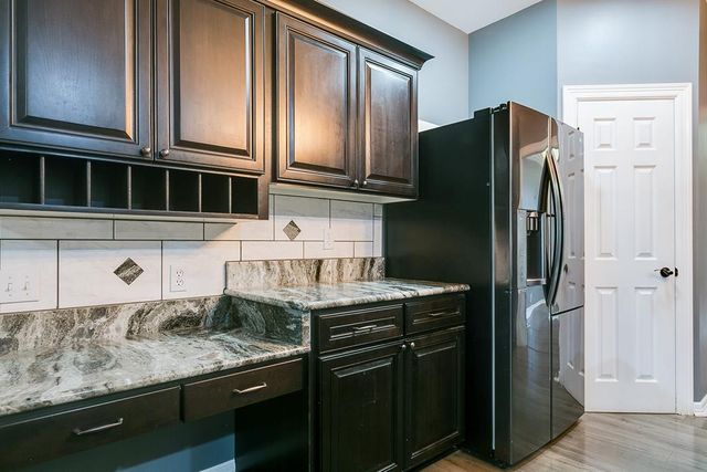 1001 Avondale Avenue, San Angelo, TX 76901