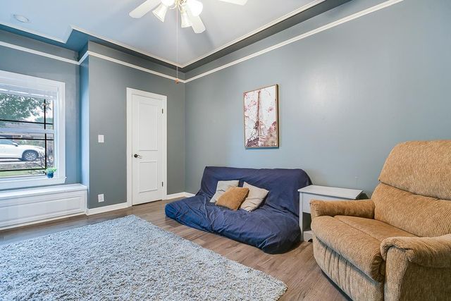 1001 Avondale Avenue, San Angelo, TX 76901