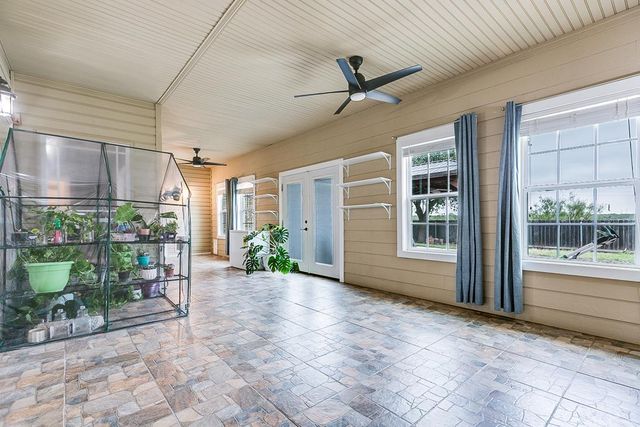 1001 Avondale Avenue, San Angelo, TX 76901