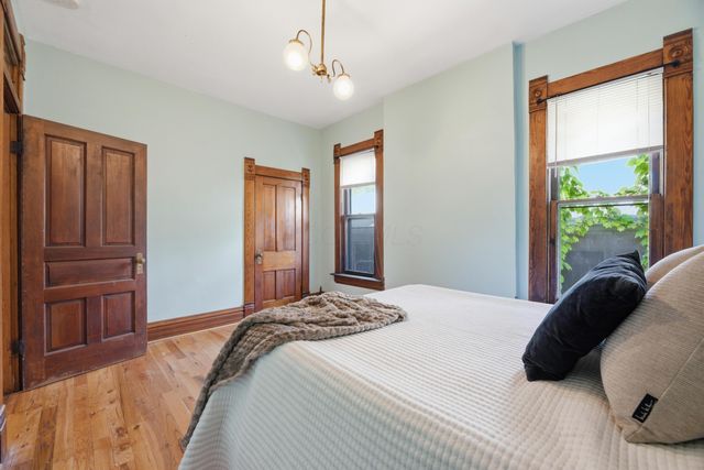 1300 Neil Avenue, Columbus, OH 43201
