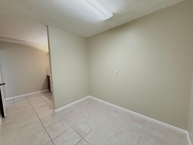 3515 Village Boulevard 202, West Palm Beach, FL 33409