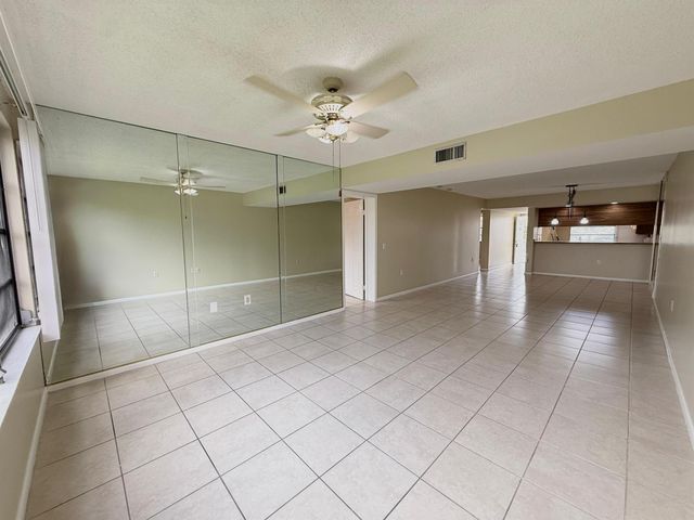 3515 Village Boulevard 202, West Palm Beach, FL 33409