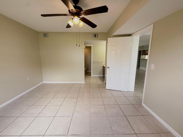3515 Village Boulevard 202, West Palm Beach, FL 33409