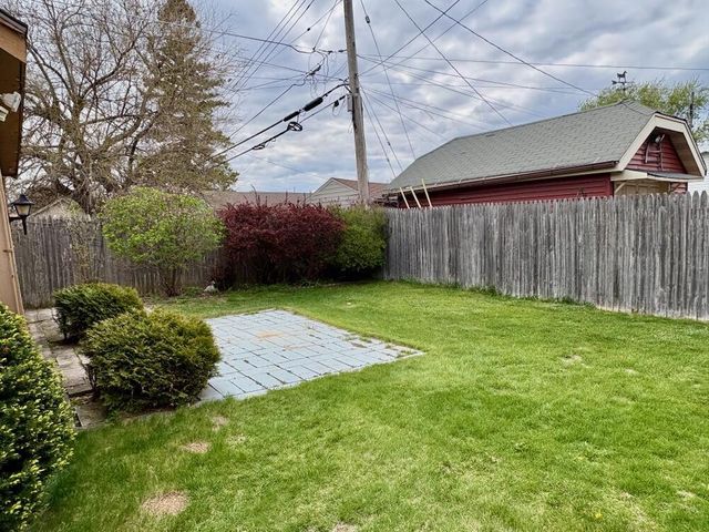 2610 LaSalle STREET, Racine, WI 53402