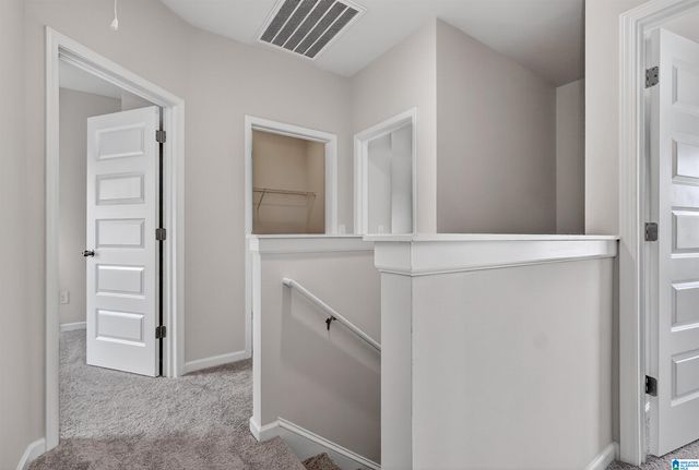 2072 VALLEY RUN, Leeds, AL 35094