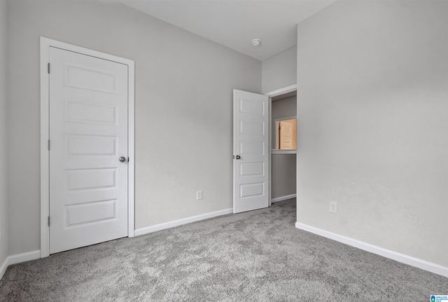 2072 VALLEY RUN, Leeds, AL 35094