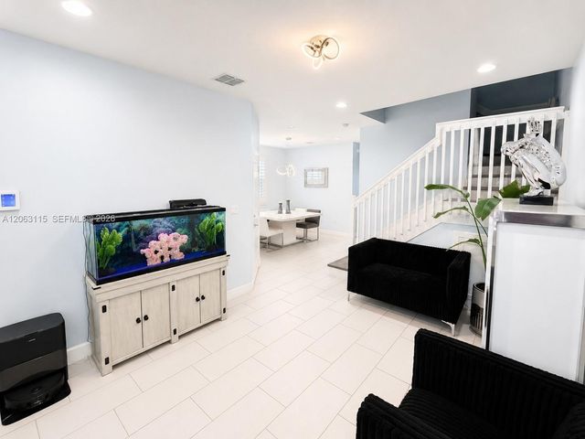 4922 NW 48th Terrace 4922, Tamarac, FL 33319