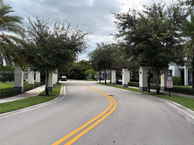 4922 NW 48th Terrace 4922, Tamarac, FL 33319