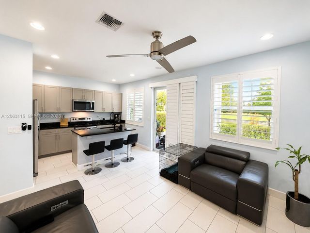 4922 NW 48th Terrace 4922, Tamarac, FL 33319