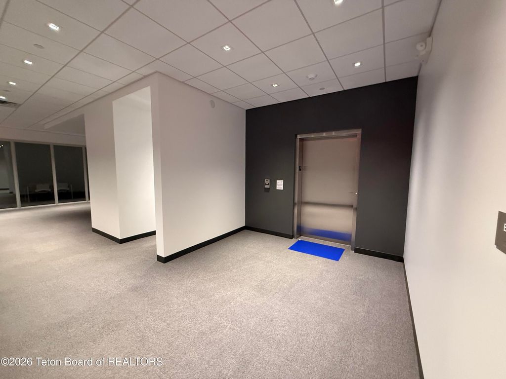 4030 W LAKE CREEK Drive 1, Wilson, WY 83014 photo 5