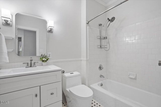 7713 Highlandview Circle, Raleigh, NC 27613