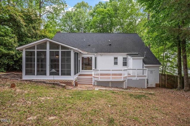 7713 Highlandview Circle, Raleigh, NC 27613