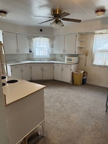 1818 Chandler Street SW, Cedar Rapids, IA 52404