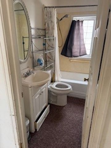 1818 Chandler Street SW, Cedar Rapids, IA 52404