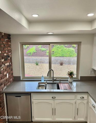 3148 Thistlewood Street, Thousand Oaks, CA 91360