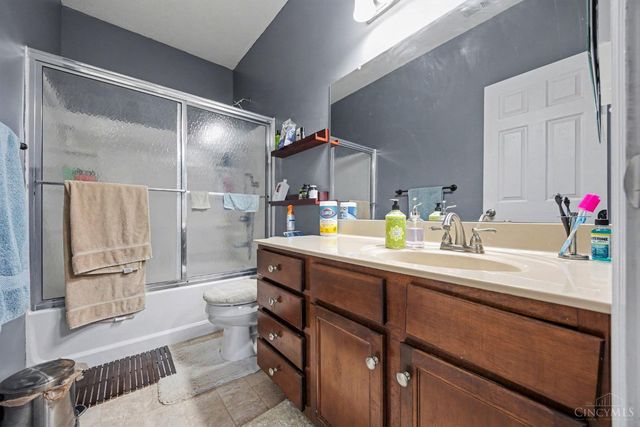 9382 Stoneybrooke, Springfield Twp., OH 45231