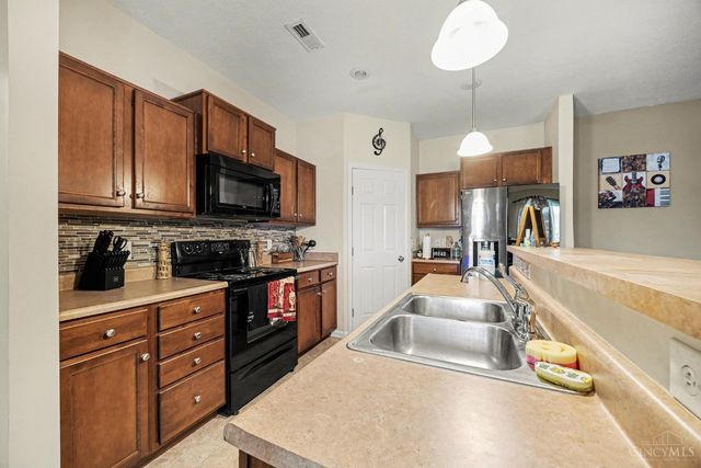 9382 Stoneybrooke, Springfield Twp., OH 45231