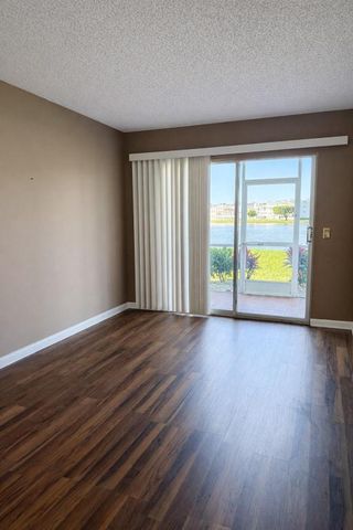 1071 Exeter D, Boca Raton, FL 33434