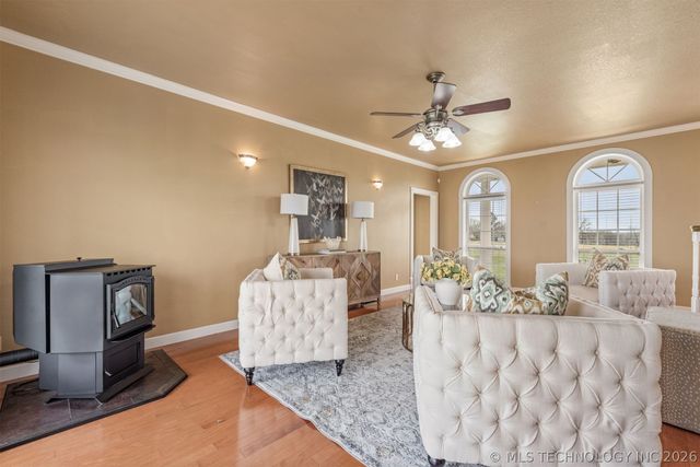 15327 E 450 Road, Claremore, OK 74017