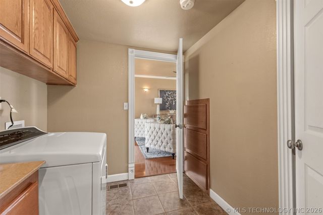 15327 E 450 Road, Claremore, OK 74017