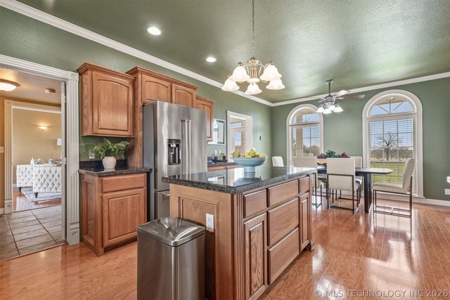 15327 E 450 Road, Claremore, OK 74017