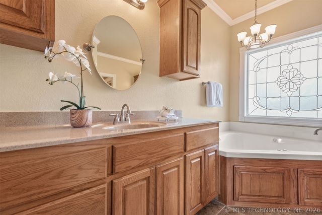 15327 E 450 Road, Claremore, OK 74017