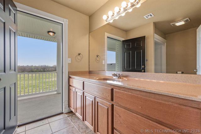 15327 E 450 Road, Claremore, OK 74017