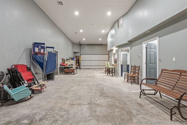 15327 E 450 Road, Claremore, OK 74017