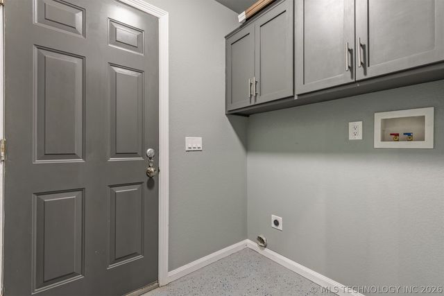 15327 E 450 Road, Claremore, OK 74017