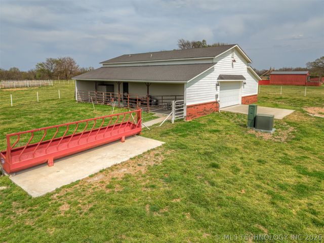 15327 E 450 Road, Claremore, OK 74017