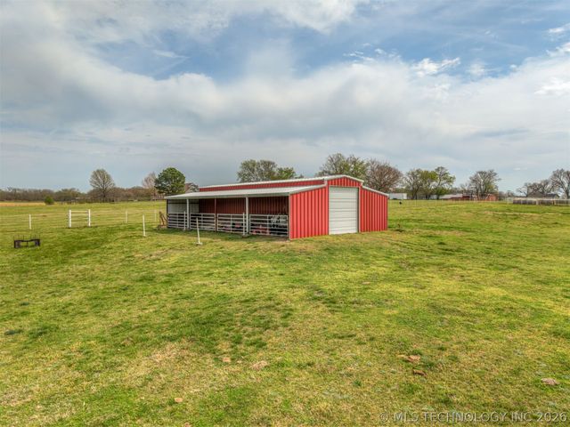 15327 E 450 Road, Claremore, OK 74017