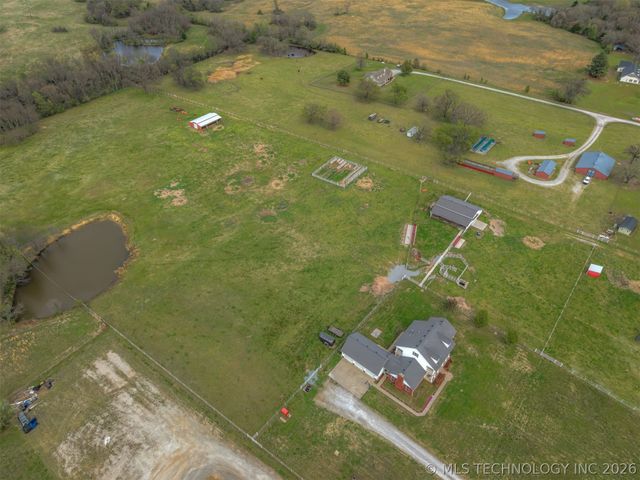 15327 E 450 Road, Claremore, OK 74017