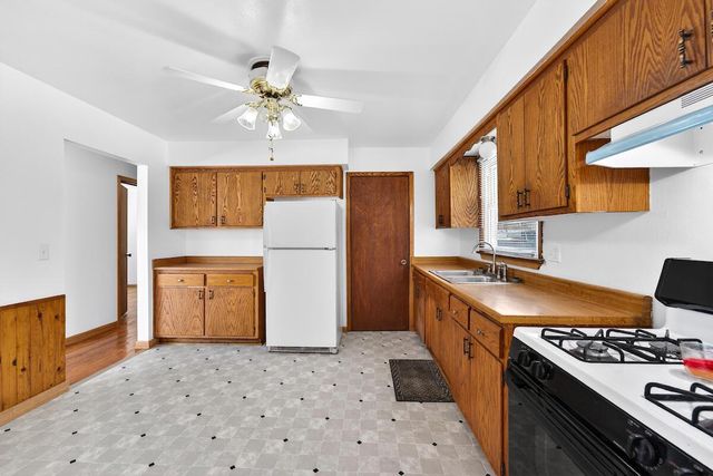 7504 Pheasant TRAIL, Racine, WI 53402