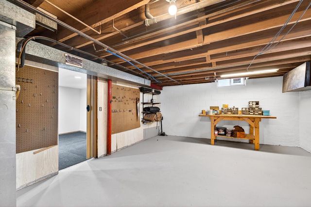 7504 Pheasant TRAIL, Racine, WI 53402