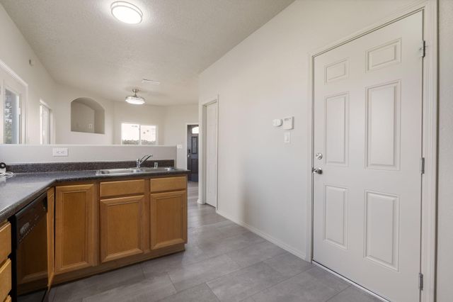 1535 Ocean Breeze Drive NE, Albuquerque, NM 87112