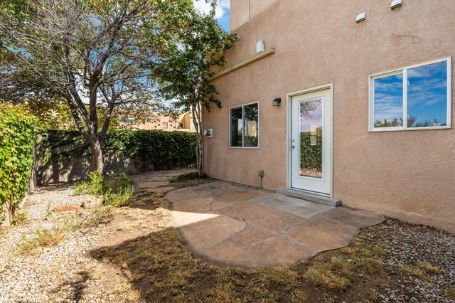 1535 Ocean Breeze Drive NE, Albuquerque, NM 87112