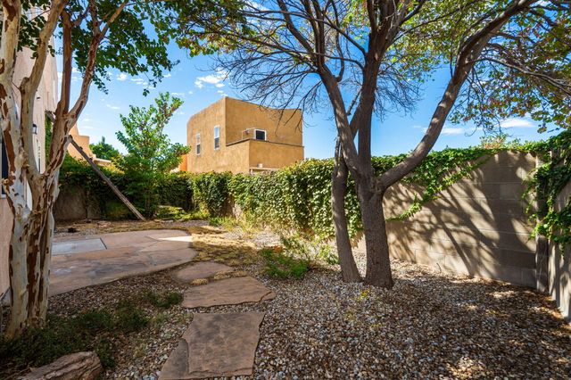 1535 Ocean Breeze Drive NE, Albuquerque, NM 87112